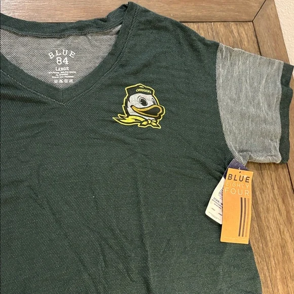 NWT [Blue 84] Oregon Ducks NCAA Short-Sleeved High Low T-Shirt Green Women’s L - Picture 6 of 8